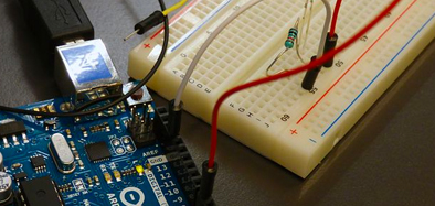 凈利潤近三年首降，聯想計劃裁員